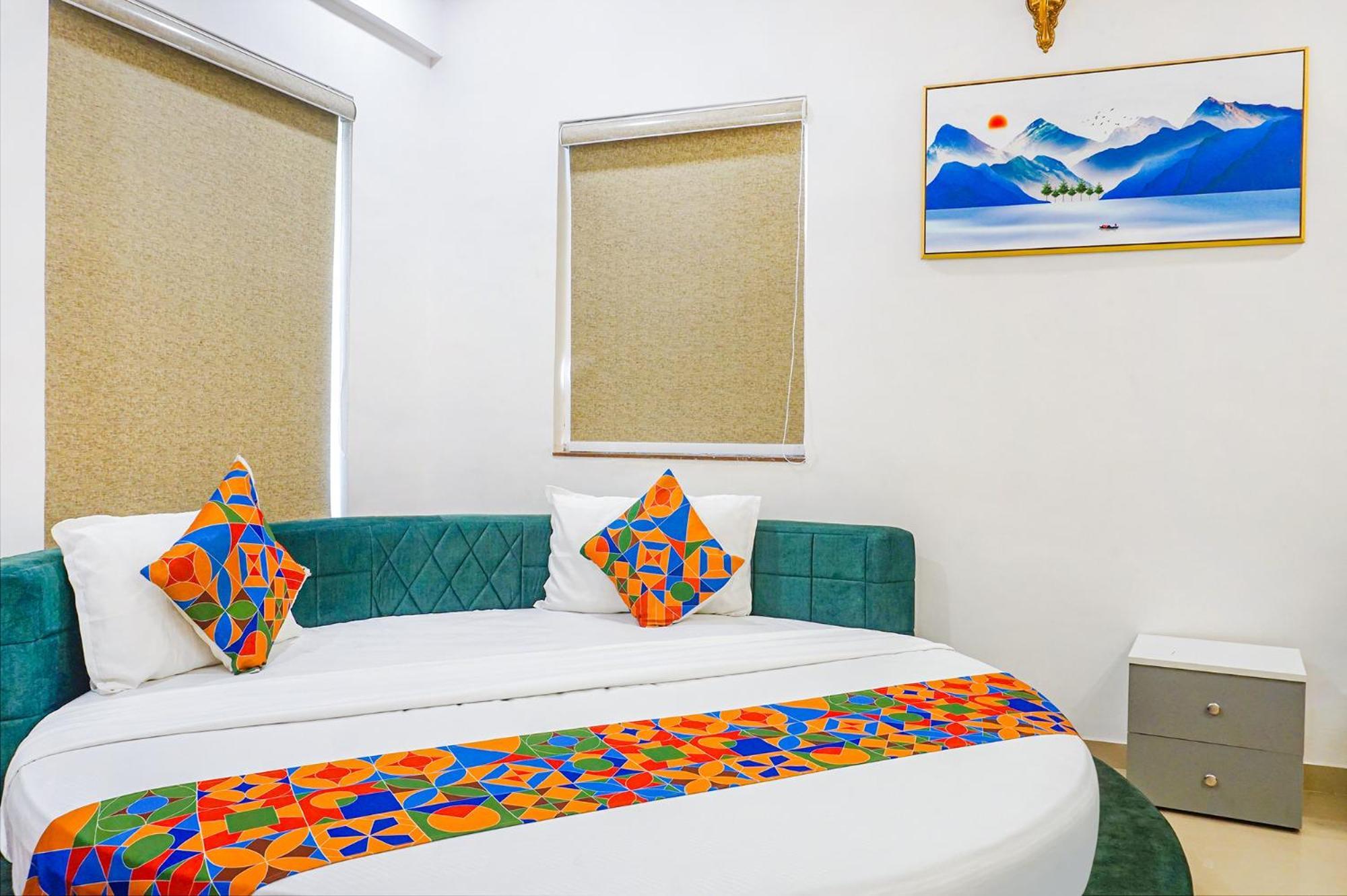 Hotel O The Leela Inn Pune Exterior photo