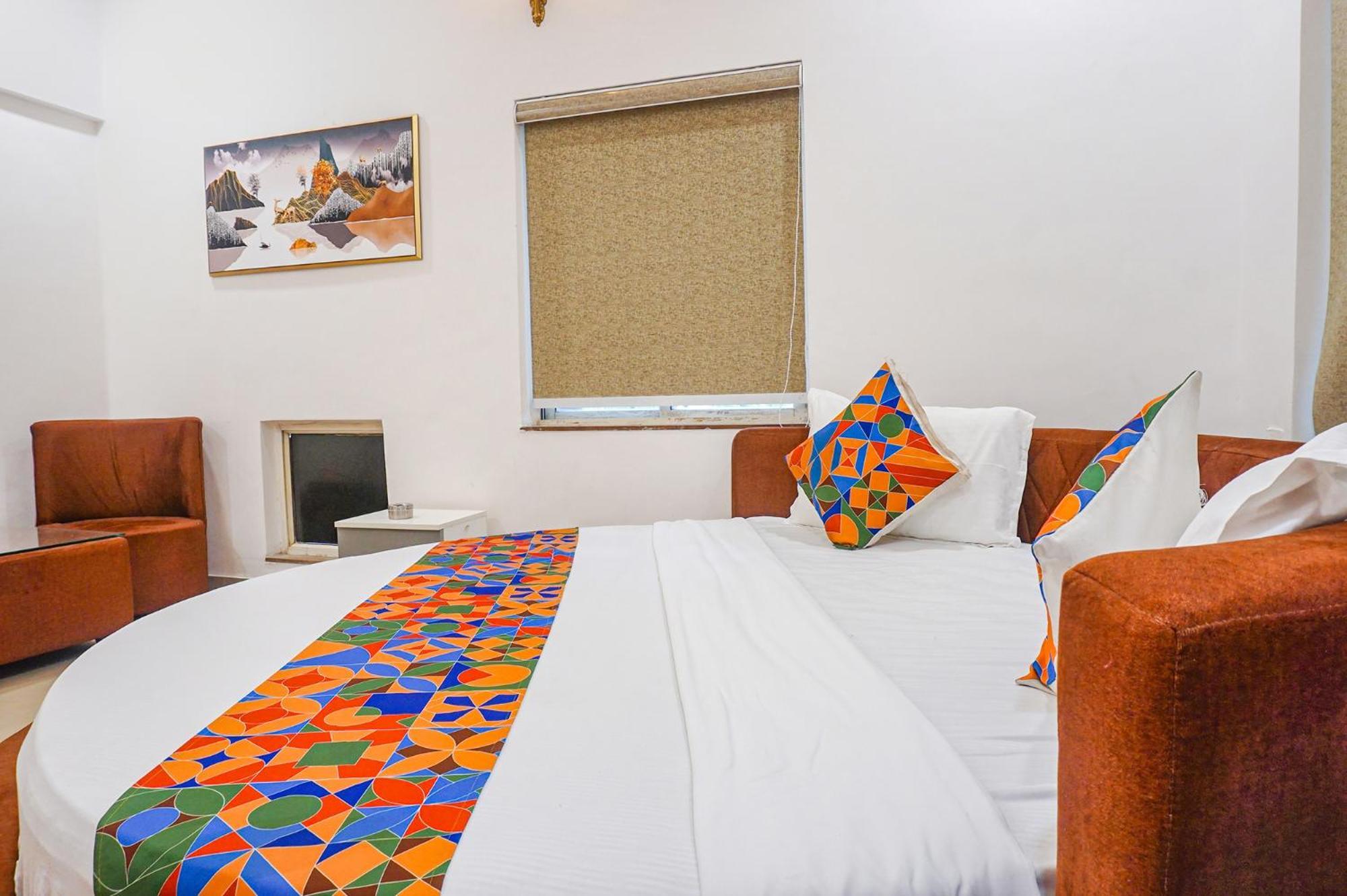 Hotel O The Leela Inn Pune Exterior photo